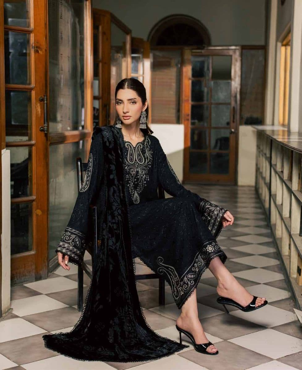 Nureh - Nureh - Exclusive Embroidered Peach Leather Collection Vol 3 - Unstitched