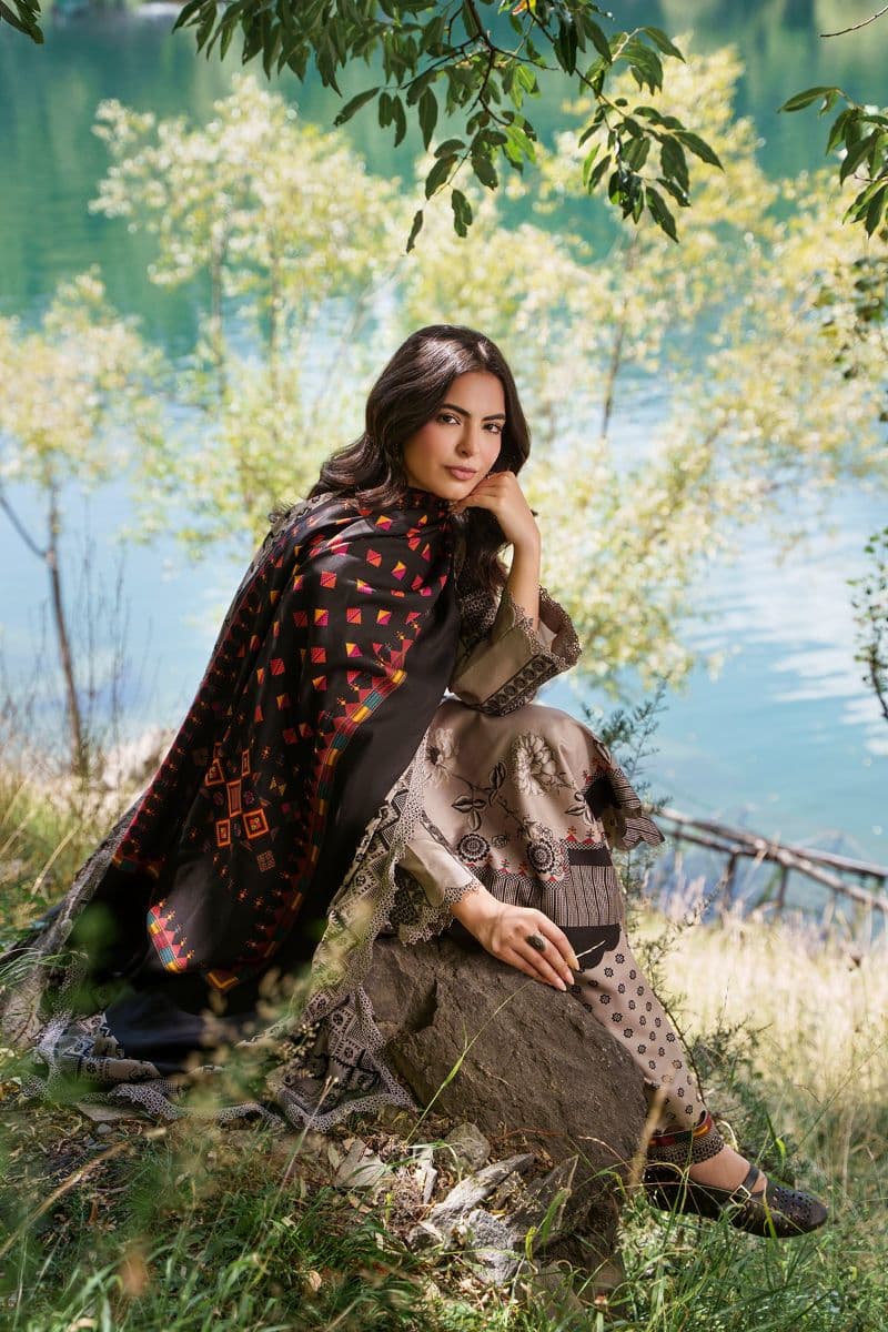CHARIZMA - Charizma – 3-Piece Unstitched Linen Collection A beautifully designed-CP-1 (Photo 2)